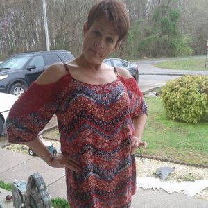 Meet your Posher, Charolette